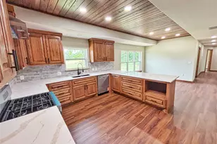1116 N Olive St, Grapeland, TX 75844 - Photo 2
