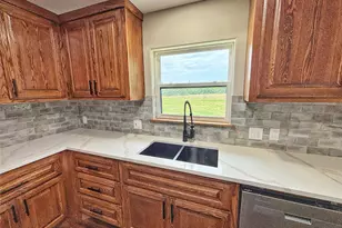1116 N Olive St, Grapeland, TX 75844 - Photo 6