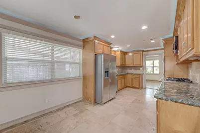 5611 Briarbend Drive, Houston, TX 77096 - Photo 20
