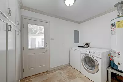 5611 Briarbend Drive, Houston, TX 77096 - Photo 28
