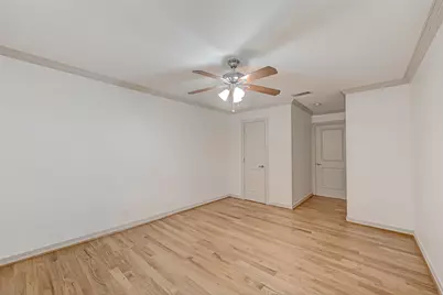 5611 Briarbend Drive, Houston, TX 77096 - Photo 30