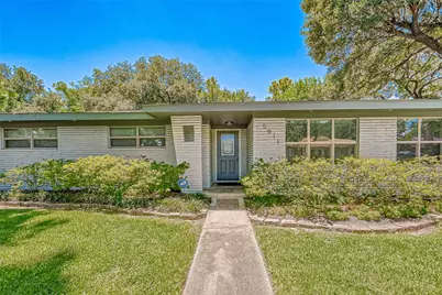 5611 Briarbend Drive, Houston, TX 77096 - Photo 6