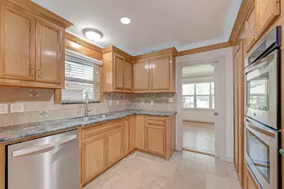 5611 Briarbend Drive, Houston, TX 77096 - Photo 26