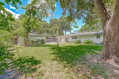 5611 Briarbend Drive, Houston, TX 77096 - Photo 48