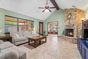 8107 Coolshire Ln, Houston, TX 77070 - Photo 22