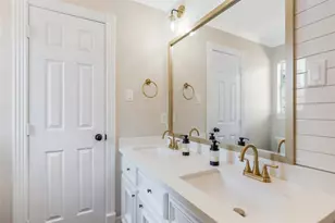 6211 Kingscrest Ln, Spring, TX 77389 - Photo 32