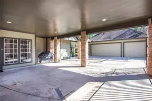 6211 Kingscrest Ln, Spring, TX 77389 - Photo 38