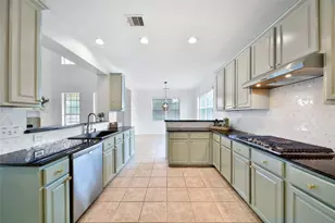 10802 Lake Raven Ct, Cypress, TX 77433 - Photo 16