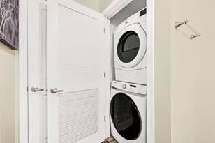 5925 Almeda Rd, Houston, TX 77004 - Photo 24