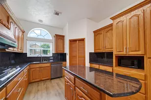 7403 Oak Walk Dr, Humble, TX 77346 - Photo 16
