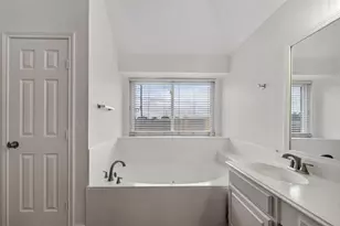 7403 Oak Walk Dr, Humble, TX 77346 - Photo 32