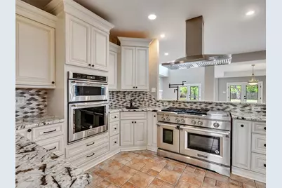 11423 Birchwood Drive, Humble, TX 77338 - Photo 8