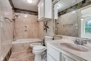 11423 Birchwood Dr, Humble, TX 77338 - Photo 36