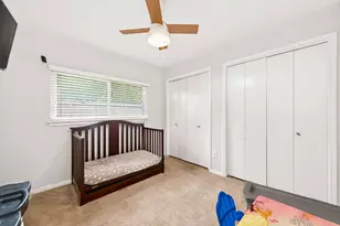 15343 Meadow Village Dr, Houston, TX 77095 - Photo 14