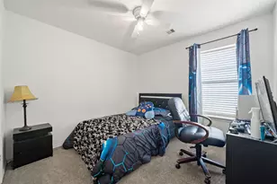 427 Remington Heights Dr, Houston, TX 77073 - Photo 6