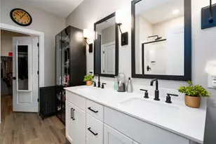 8414 Bay Rdg Cir, Baytown, TX 77523 - Photo 16
