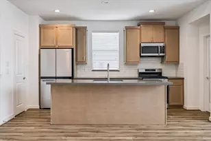 1117 Highland Square Ln, Houston, TX 77091 - Photo 8