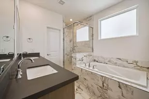 1117 Highland Square Ln, Houston, TX 77091 - Photo 10