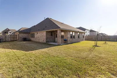 7111 Hillside Avenue, Mont Belvieu, TX 77523 - Photo 32