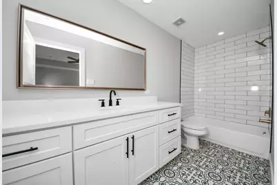 807 Avenue J, Conroe, TX 77301 - Photo 22