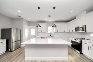 807 Avenue J, Conroe, TX 77301 - Photo 14