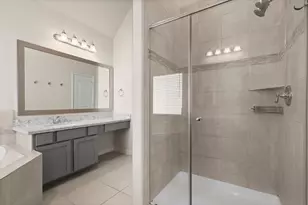 2021 Cambridge Heights Pl, Houston, TX 77045 - Photo 16