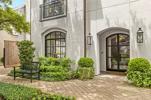 2216 Stanmore Dr, Houston, TX 77019 - Photo 2