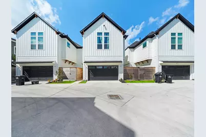 8934 Knoll Villas Street, Houston, TX 77080 - Photo 2