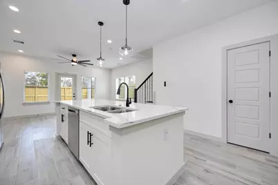 926 Granville Drive, Houston, TX 77091 - Photo 6