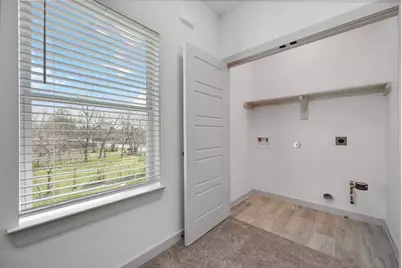 926 Granville Drive, Houston, TX 77091 - Photo 22