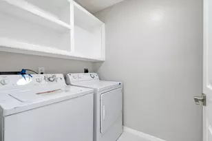 4619 Schiller Park Ln, Sugar Land, TX 77479 - Photo 18