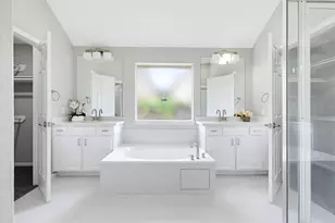 4619 Schiller Park Ln, Sugar Land, TX 77479 - Photo 20
