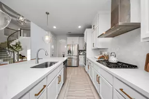 1935 Golden Leaf Dr, Missouri City, TX 77459 - Photo 10