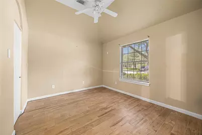 212 Silverbrook Lane, Dickinson, TX 77539 - Photo 16