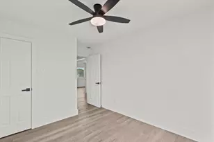 251 Barracuda St, Bayou Vista, TX 77563 - Photo 26