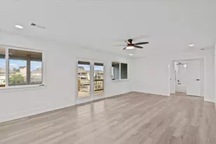 251 Barracuda St, Bayou Vista, TX 77563 - Photo 16