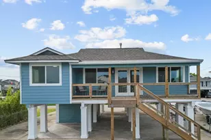 251 Barracuda St, Bayou Vista, TX 77563 - Photo 1
