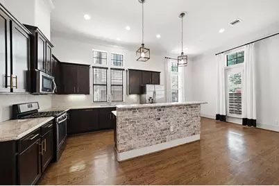 3219 Maxroy Street, Houston, TX 77008 - Photo 4