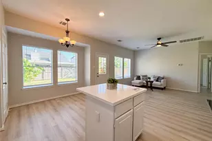 13038 Skymeadow Dr, Houston, TX 77082 - Photo 36