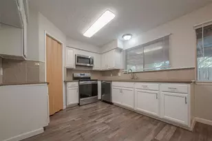 11647 Corkwood Dr, Houston, TX 77089 - Photo 14