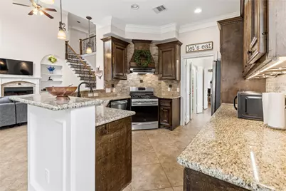 754 Holly Springs Drive, Conroe, TX 77302 - Photo 10