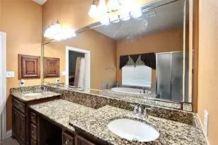 7611 Herndon Pl, Sugar Land, TX 77479 - Photo 24