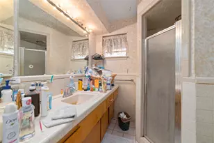 1535 Maux Dr, Houston, TX 77043 - Photo 22