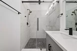 314 Neyland St, Houston, TX 77022 - Photo 44