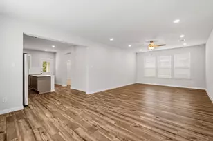 15467 Park Perch Pl, Magnolia, TX 77354 - Photo 4