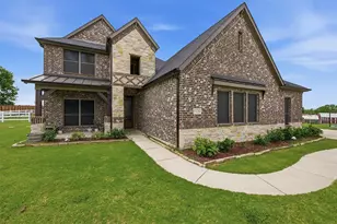 1120 Cedar St, Howe, TX 75459 - Photo 2