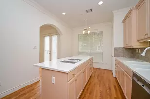 1915 Woodbury St, Houston, TX 77030 - Photo 16