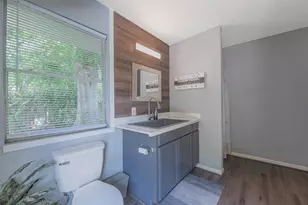 1303 Red Oak Ct, Sugar Land, TX 77479 - Photo 24