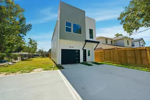 1013 Ellington St, Houston, TX 77088 - Photo 1