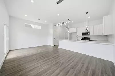 1013 Ellington Street, Houston, TX 77088 - Photo 4
